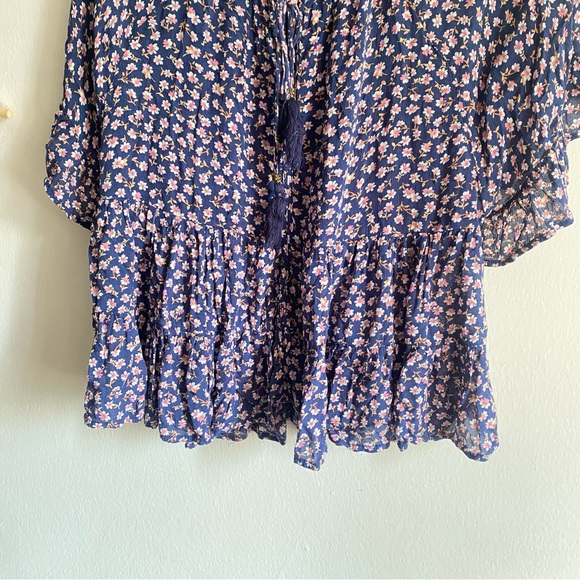 Blouse // - Picture 6 of 6